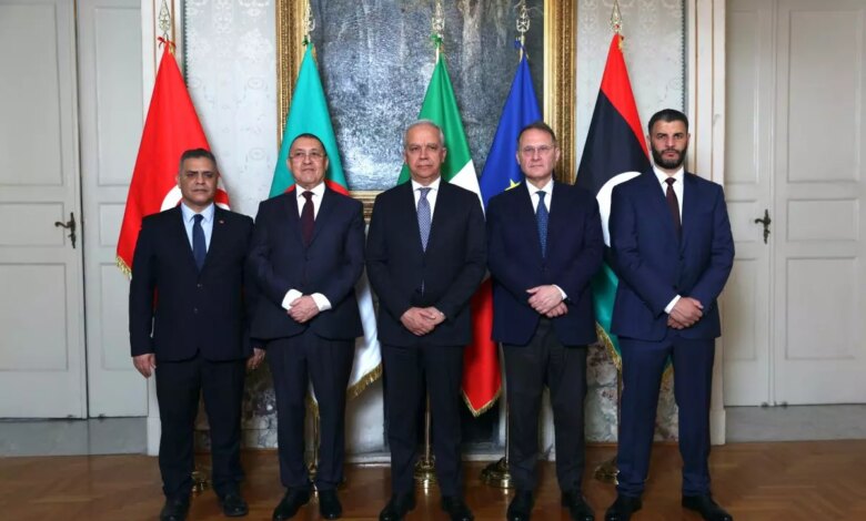 Piantedosi incontra a Napoli i ministri dell’Interno di Algeria, Libia e Tunisia Piantedosi incontra a Napoli i ministri dell’Interno di Algeria, Libia e Tunisia
